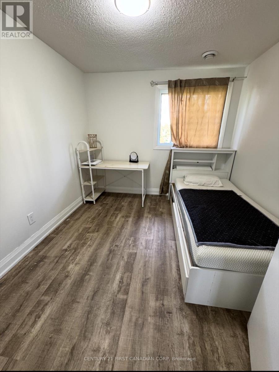 48 - 135 Belmont Drive, London South, Ontario  N6J 4J3 - Photo 13 - X12413252