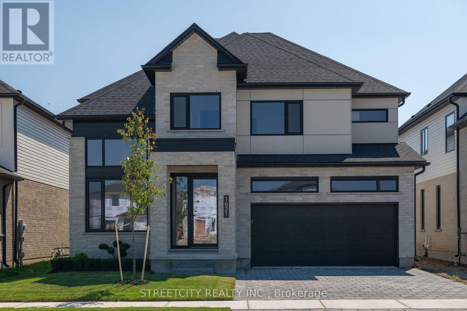 1621 MEDWAY PARK DRIVE, London North, Ontario