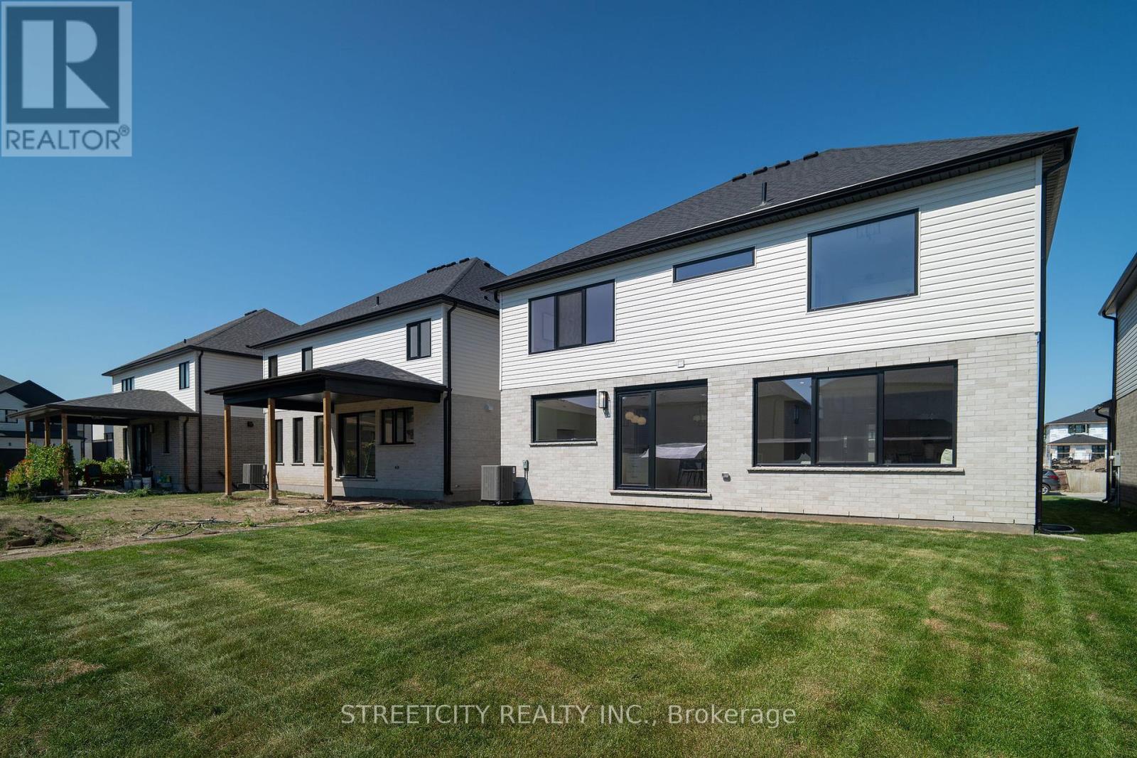 1621 Medway Park Drive, London North, Ontario  N6G 5B6 - Photo 34 - X12413394