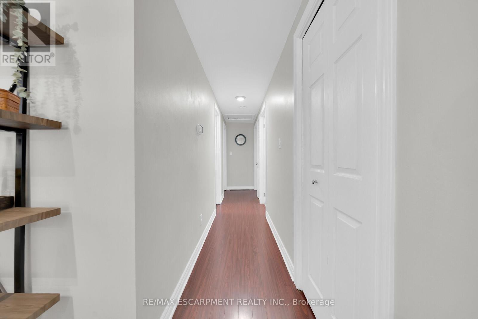 43 Elma Street, St. Catharines, Ontario  L2N 6Z2 - Photo 10 - X12412937