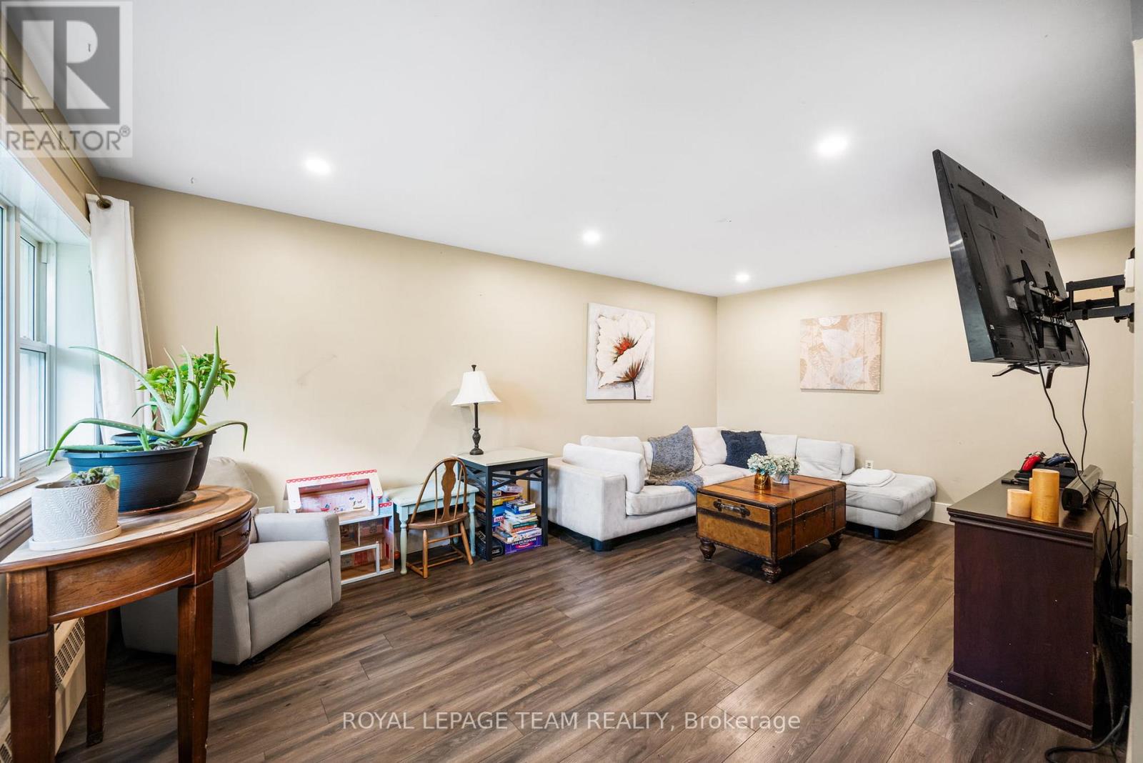 5 Rogers Road, Perth, Ontario  K7H 1N9 - Photo 11 - X12413292