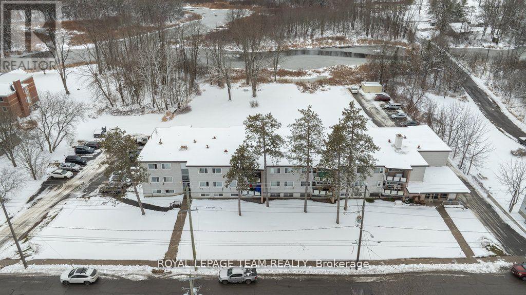 5 Rogers Road, Perth, Ontario  K7H 1N9 - Photo 19 - X12413292