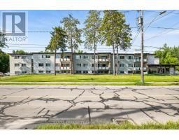 5 ROGERS ROAD, Perth, Ontario