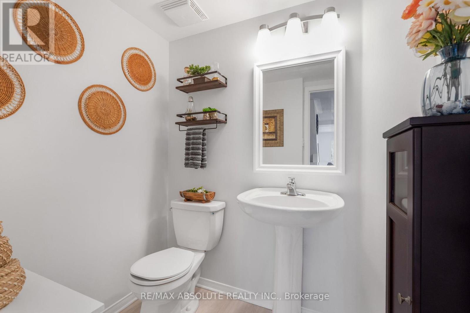 32 Bonfield Private, Ottawa, Ontario  K4A 5E4 - Photo 18 - X12413301