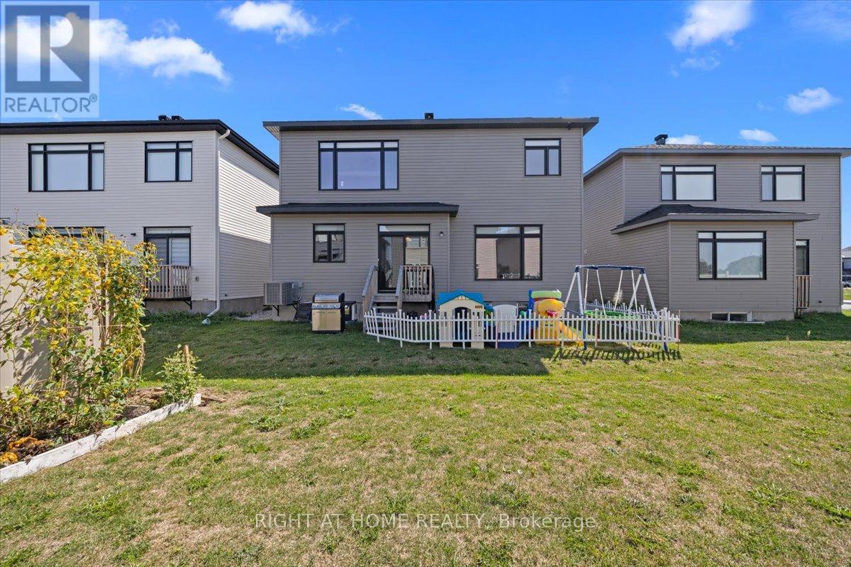 2020 Acoustic Way, Ottawa, Ontario  K4M 0L7 - Photo 38 - X12413388