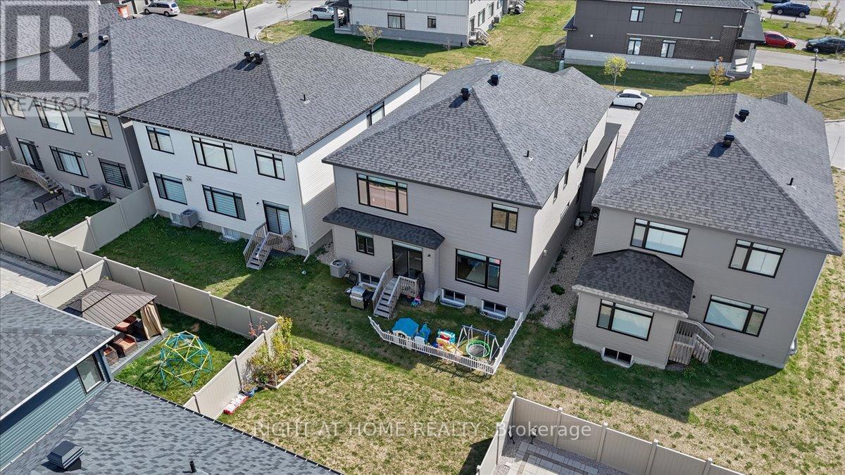 2020 Acoustic Way, Ottawa, Ontario  K4M 0L7 - Photo 39 - X12413388