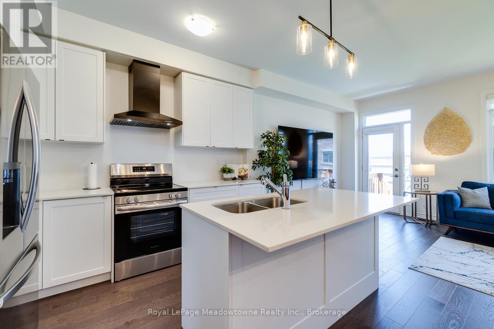 497 Celandine Terrace, Milton, Ontario  L9E 1T8 - Photo 19 - W12413357