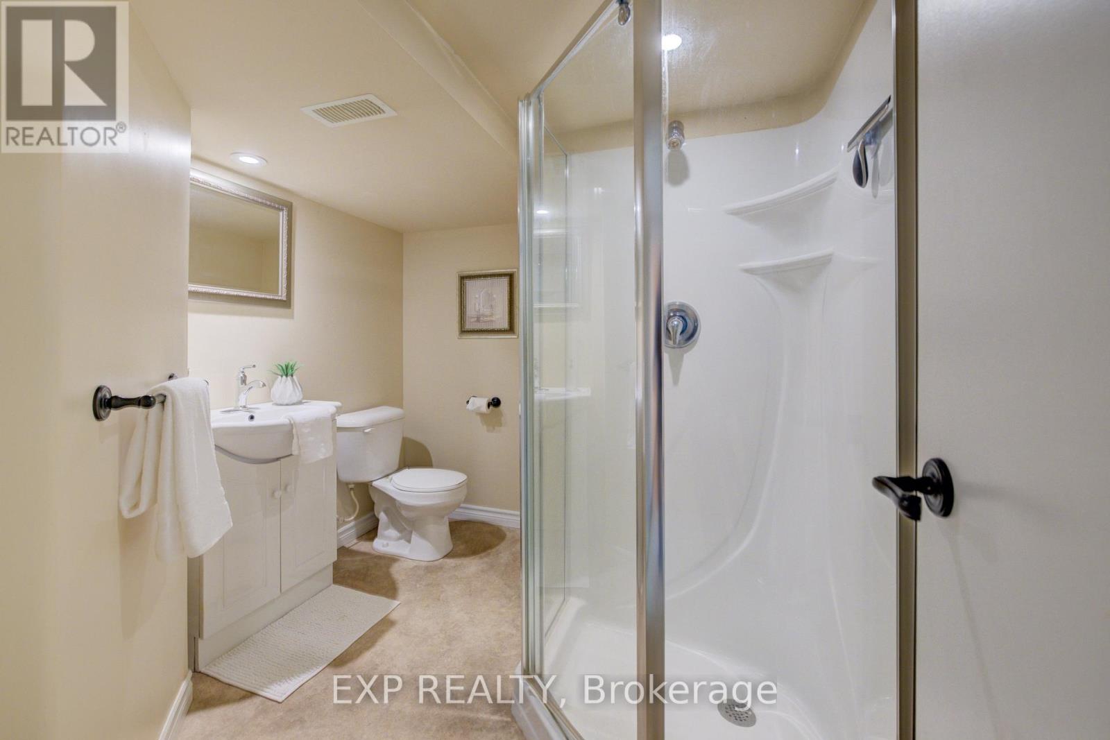 2166 Floradale Road, Woolwich, Ontario  N0B 1V0 - Photo 33 - X12096109