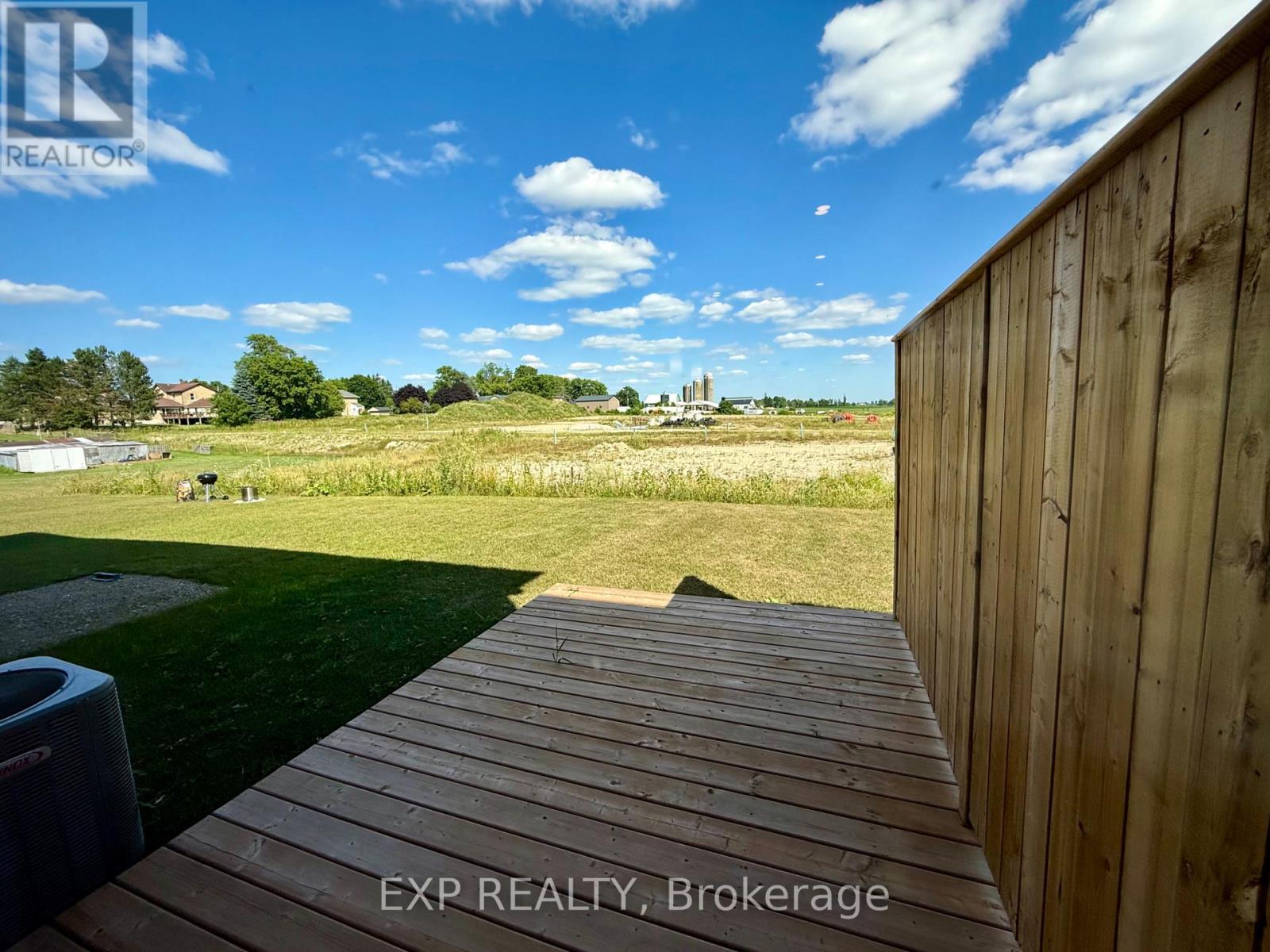 36 Anne Street W, Minto, Ontario  N0G 1Z0 - Photo 8 - X12143276