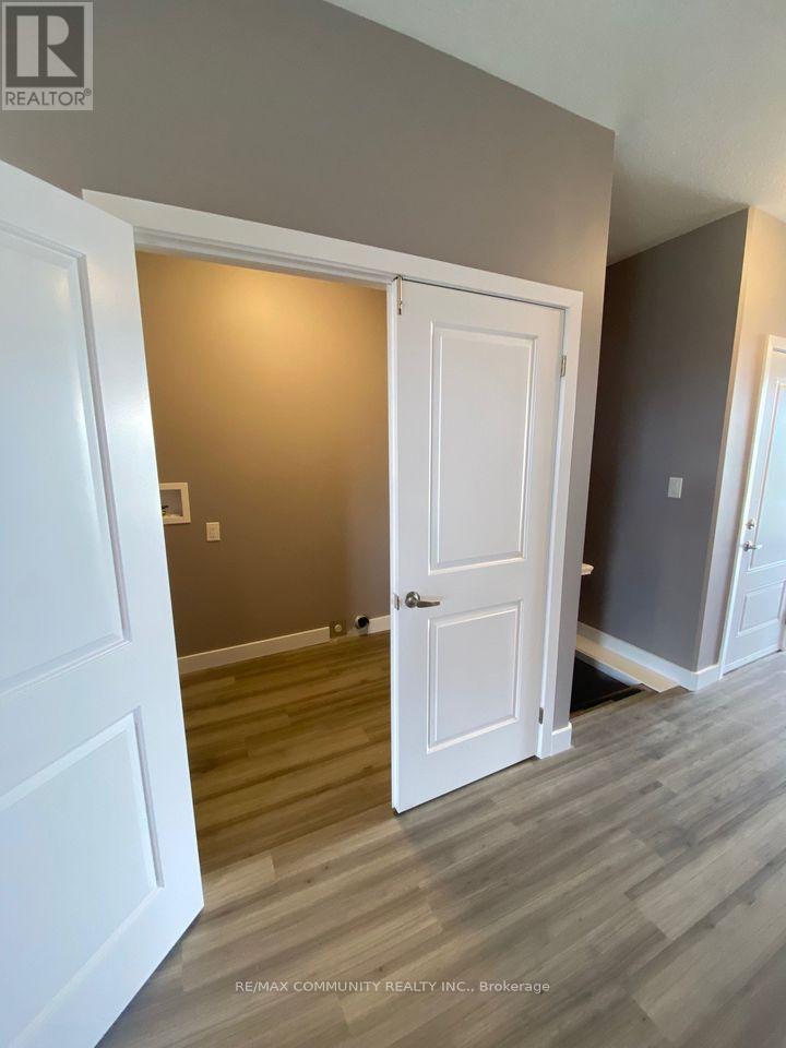 52 Potter Drive, Loyalist, Ontario  K0H 2H0 - Photo 13 - X12413186