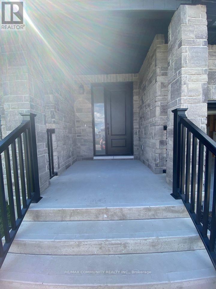 52 Potter Drive, Loyalist, Ontario  K0H 2H0 - Photo 4 - X12413186