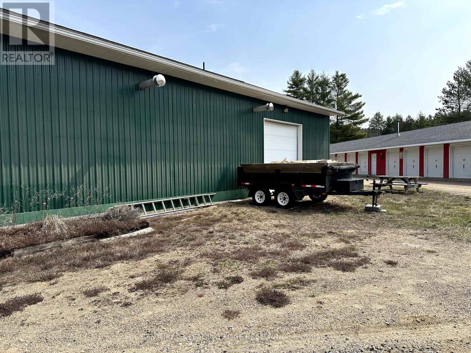 159 Y Road, Hastings Highlands, Ontario  K0L 1C0 - Photo 13 - X12413218