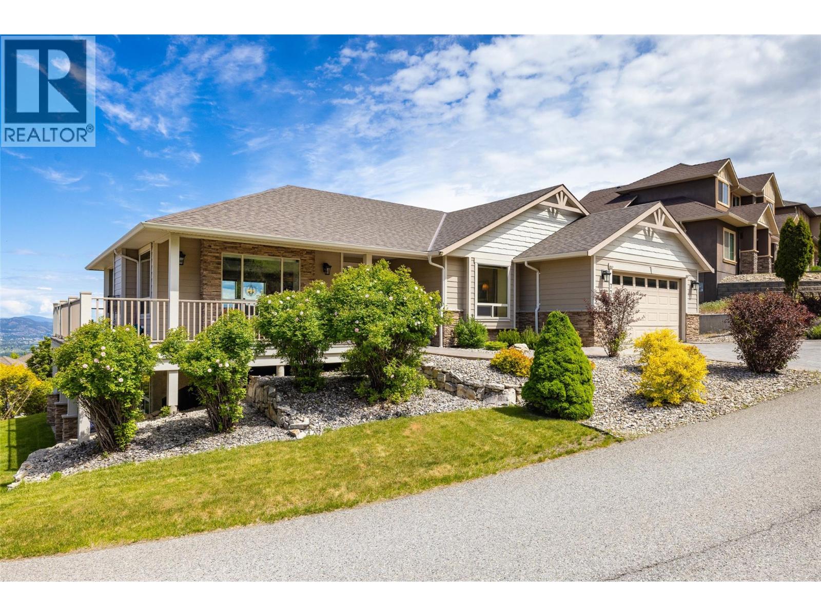 774 Kuipers Crescent, Upper Mission, Kelowna  by McFadden Real Estate 774 Kuipers Crescent, Upper Mission, Kelowna