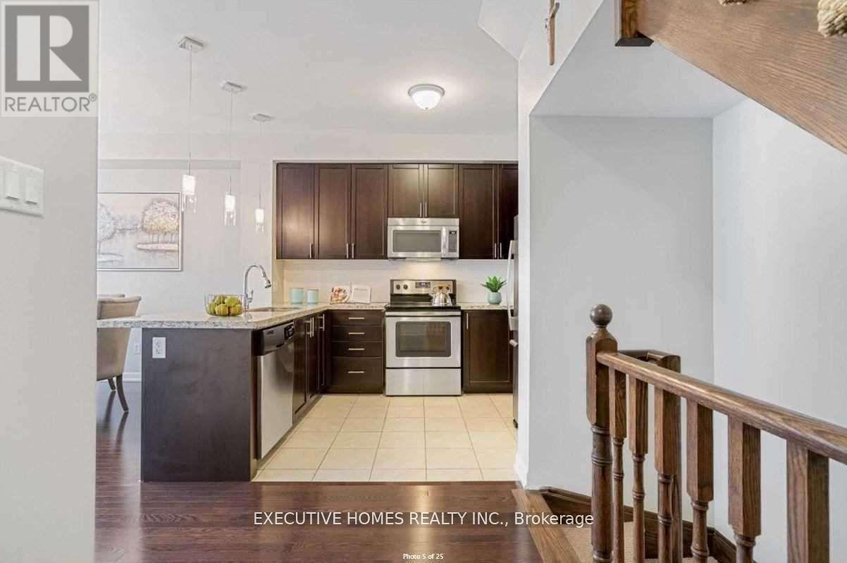 142 - 165 Hampshire Way, Milton, Ontario  L9T 8M7 - Photo 5 - W12395839