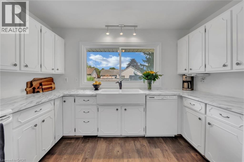 325 Brookfield Boulevard, Dunnville, Ontario  N1A 1L7 - Photo 4 - 40771483