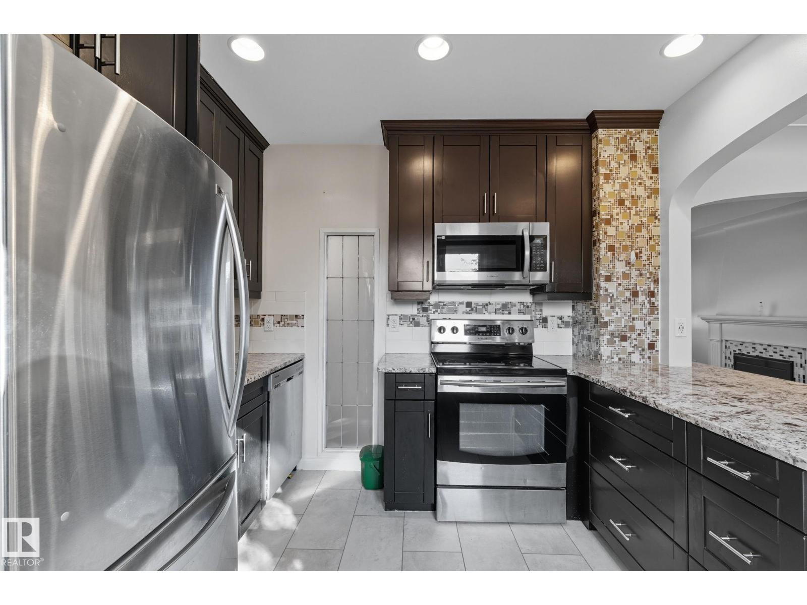 6522 112a St Nw Nw, Edmonton, Alberta  T6H 4R3 - Photo 13 - E4458404