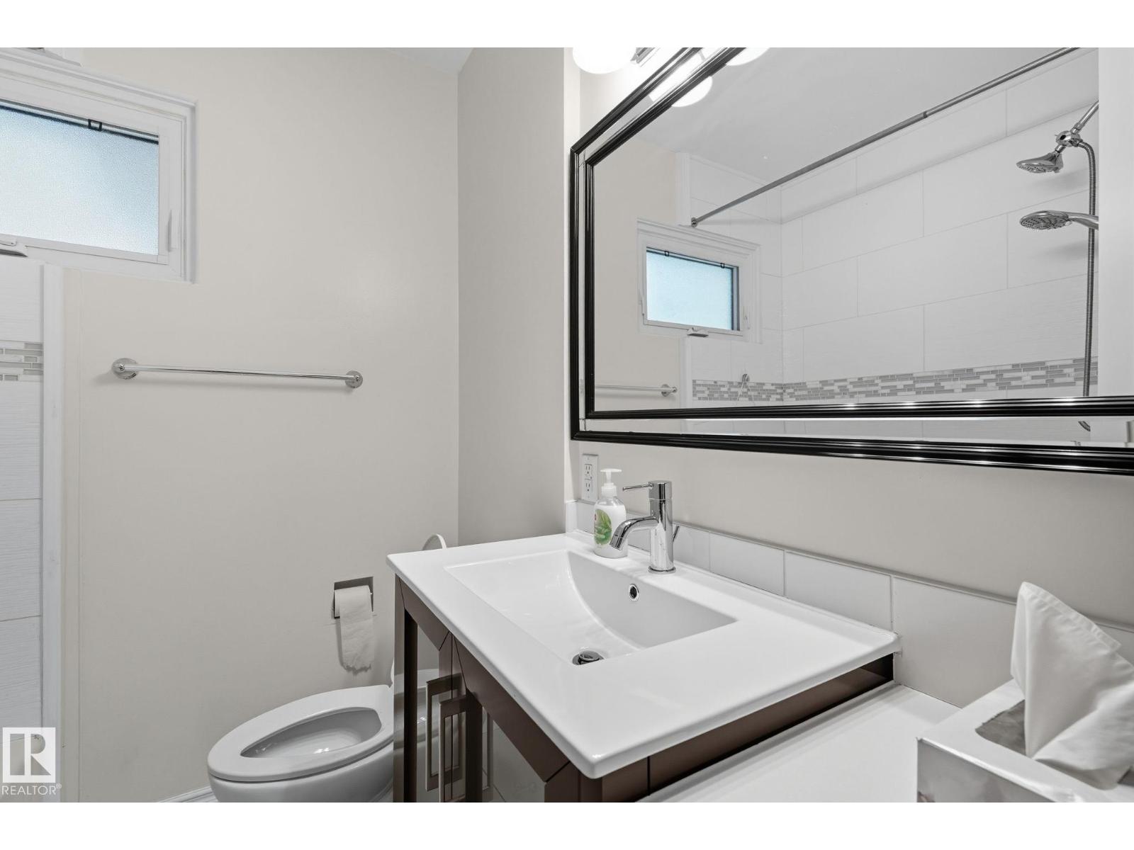 6522 112a St Nw Nw, Edmonton, Alberta  T6H 4R3 - Photo 15 - E4458404
