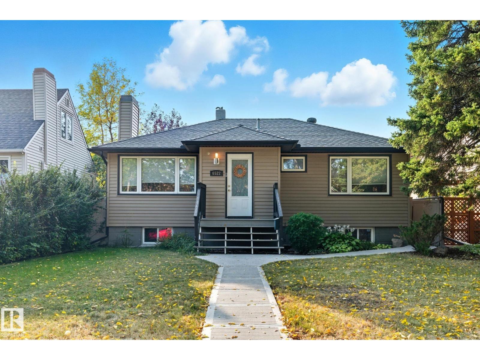 6522 112a St Nw Nw, Edmonton, Alberta  T6H 4R3 - Photo 2 - E4458404