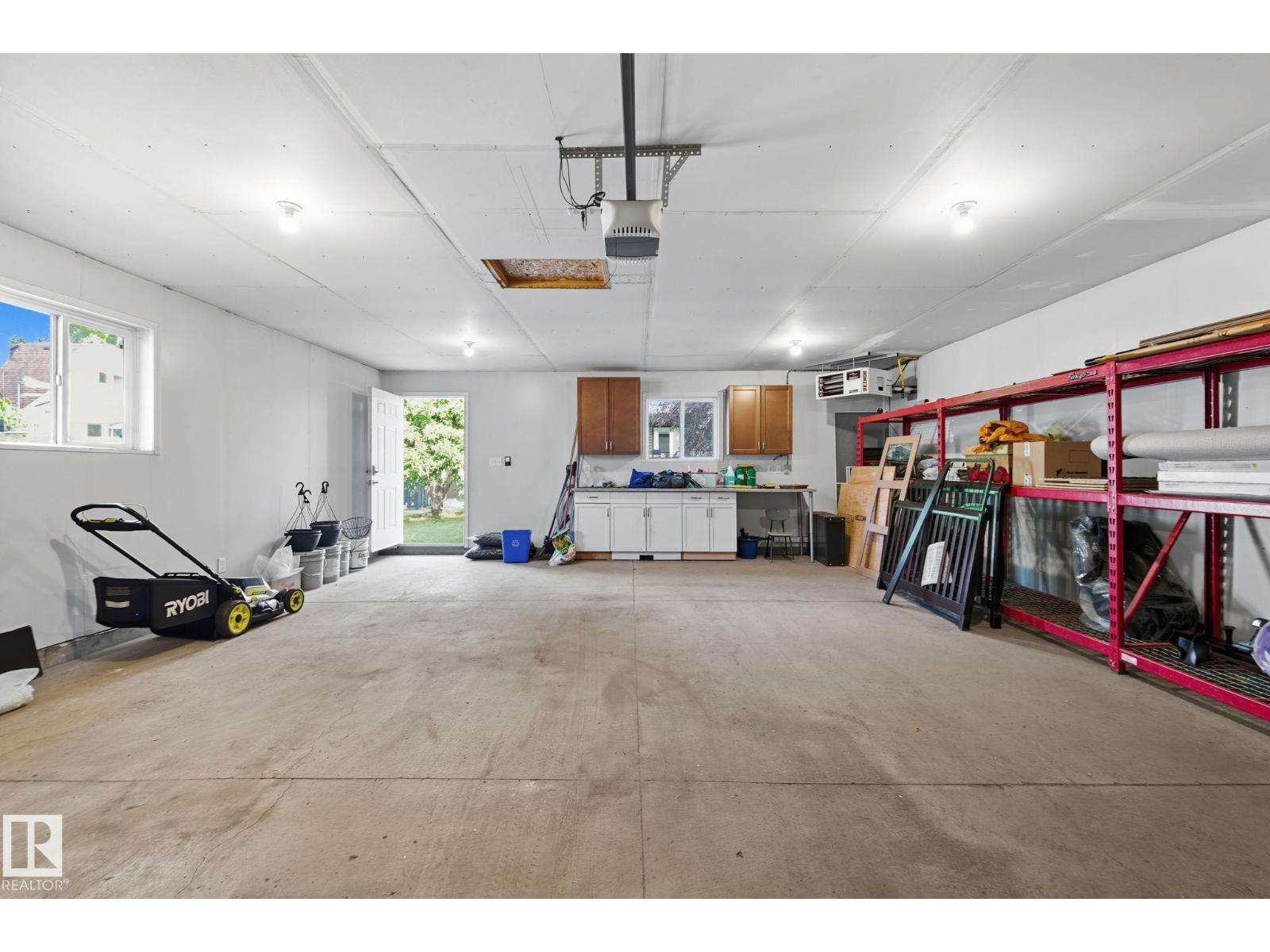 6522 112a St Nw Nw, Edmonton, Alberta  T6H 4R3 - Photo 32 - E4458404