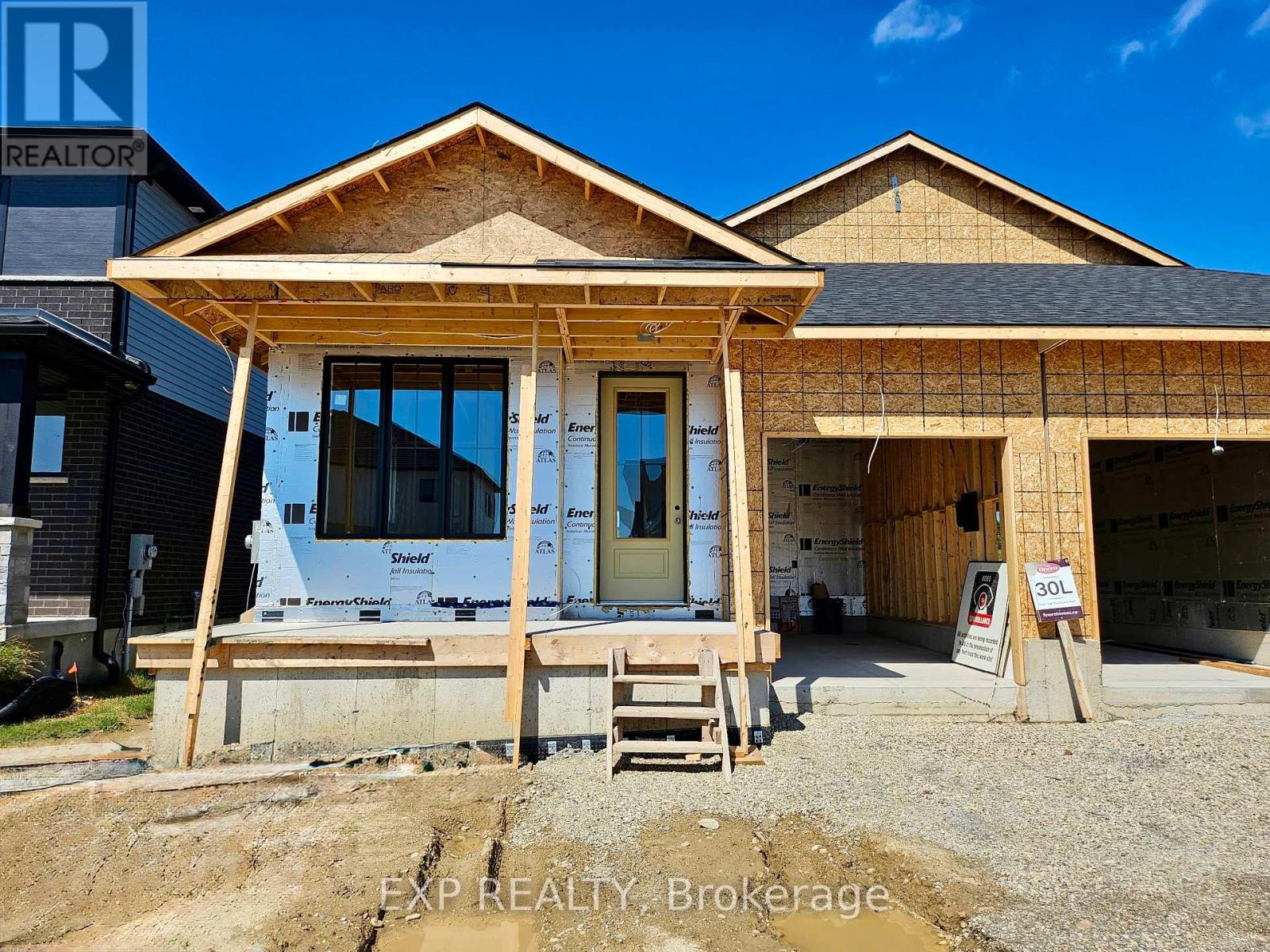 104 Thackeray Way, Minto, Ontario  N0G 1Z0 - Photo 2 - X12237428