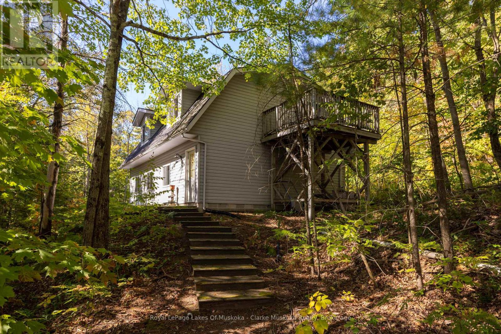 1064 Road 3200 & 0 Parkers Point Road, Gravenhurst, Ontario  P1P 1R2 - Photo 35 - X12413316