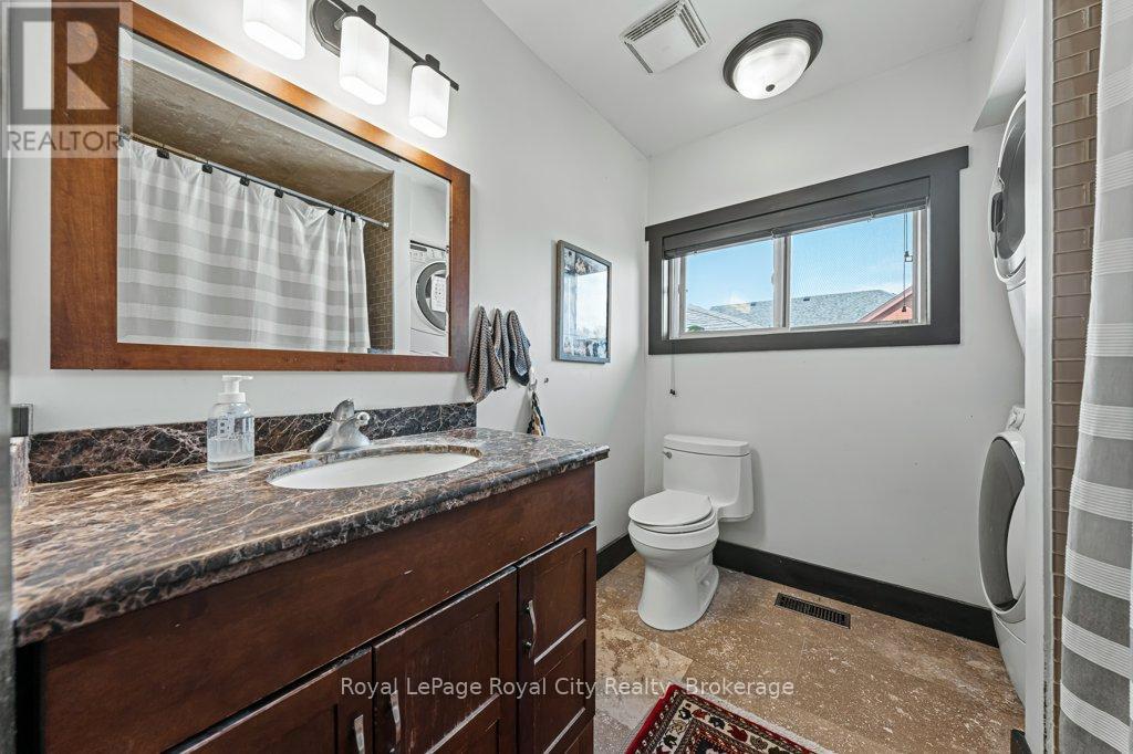 28 Northumberland Street, Guelph (Downtown), Ontario  N1H 3A5 - Photo 20 - X12413386