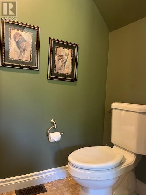 1 - 5 Woodhaven Drive, Tillsonburg, Ontario  N4G 0A8 - Photo 31 - X12413315