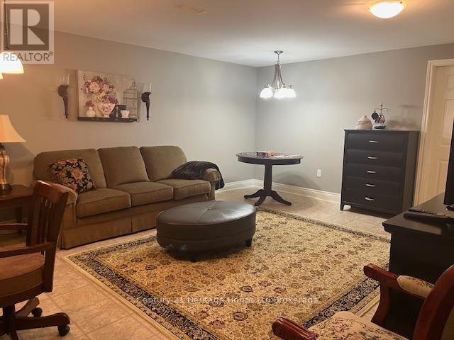 1 - 5 Woodhaven Drive, Tillsonburg, Ontario  N4G 0A8 - Photo 32 - X12413315