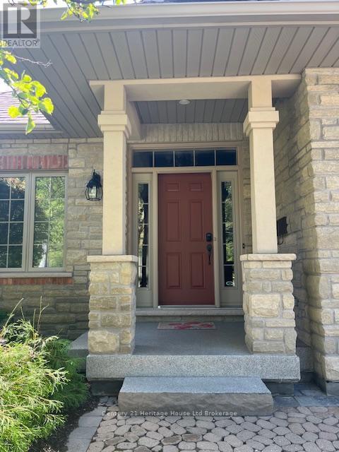 1 - 5 Woodhaven Drive, Tillsonburg, Ontario  N4G 0A8 - Photo 4 - X12413315