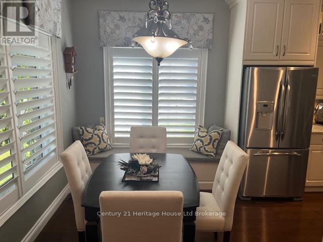 1 - 5 Woodhaven Drive, Tillsonburg, Ontario  N4G 0A8 - Photo 8 - X12413315