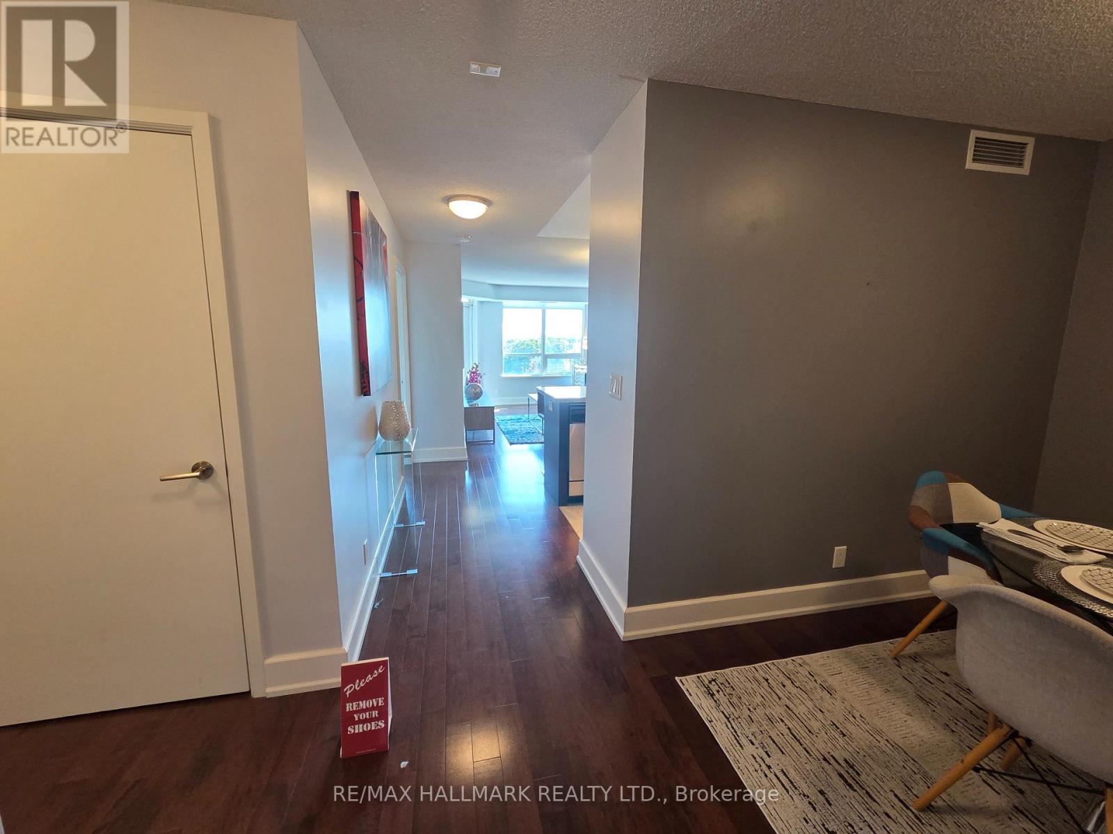 507 - 676 Sheppard Avenue E, Toronto, Ontario  M2K 3E7 - Photo 3 - C12410895