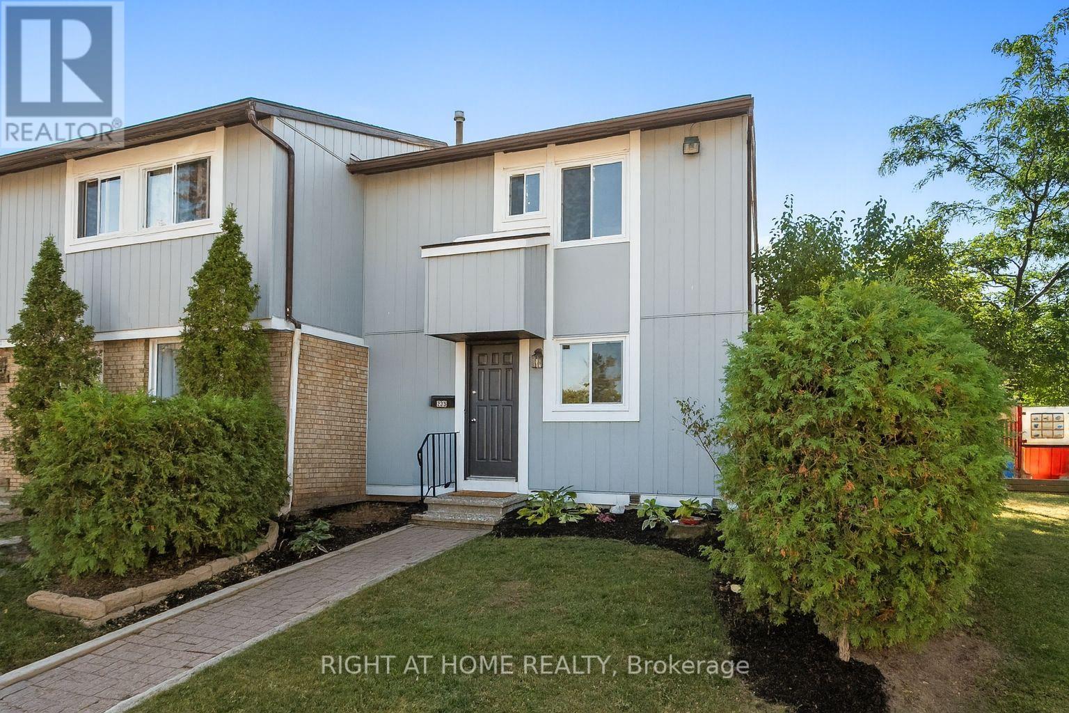 235 THISTLEDOWN COURT, Ottawa, Ontario