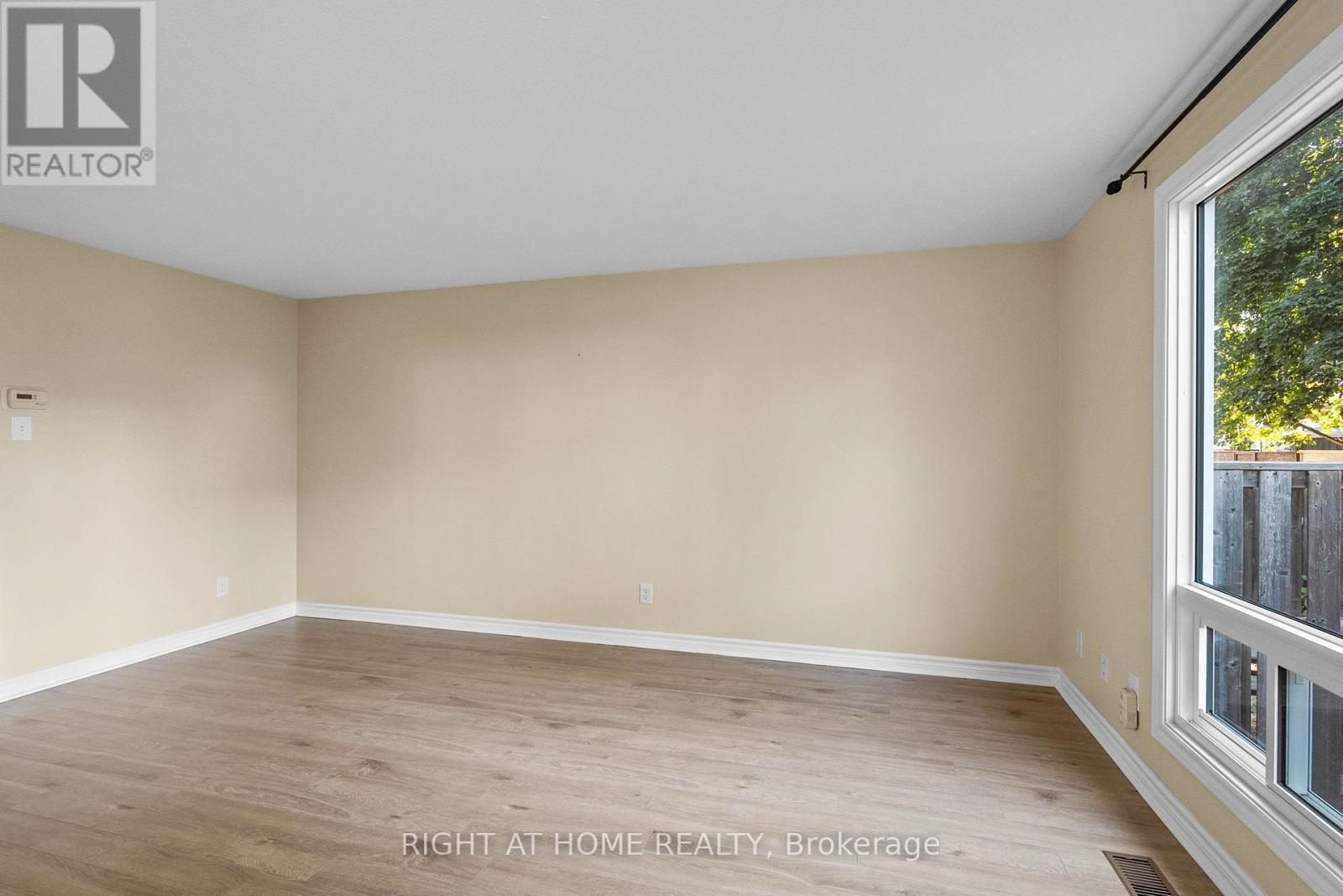 235 Thistledown Court, Ottawa, Ontario  K2J 1N1 - Photo 19 - X12412573