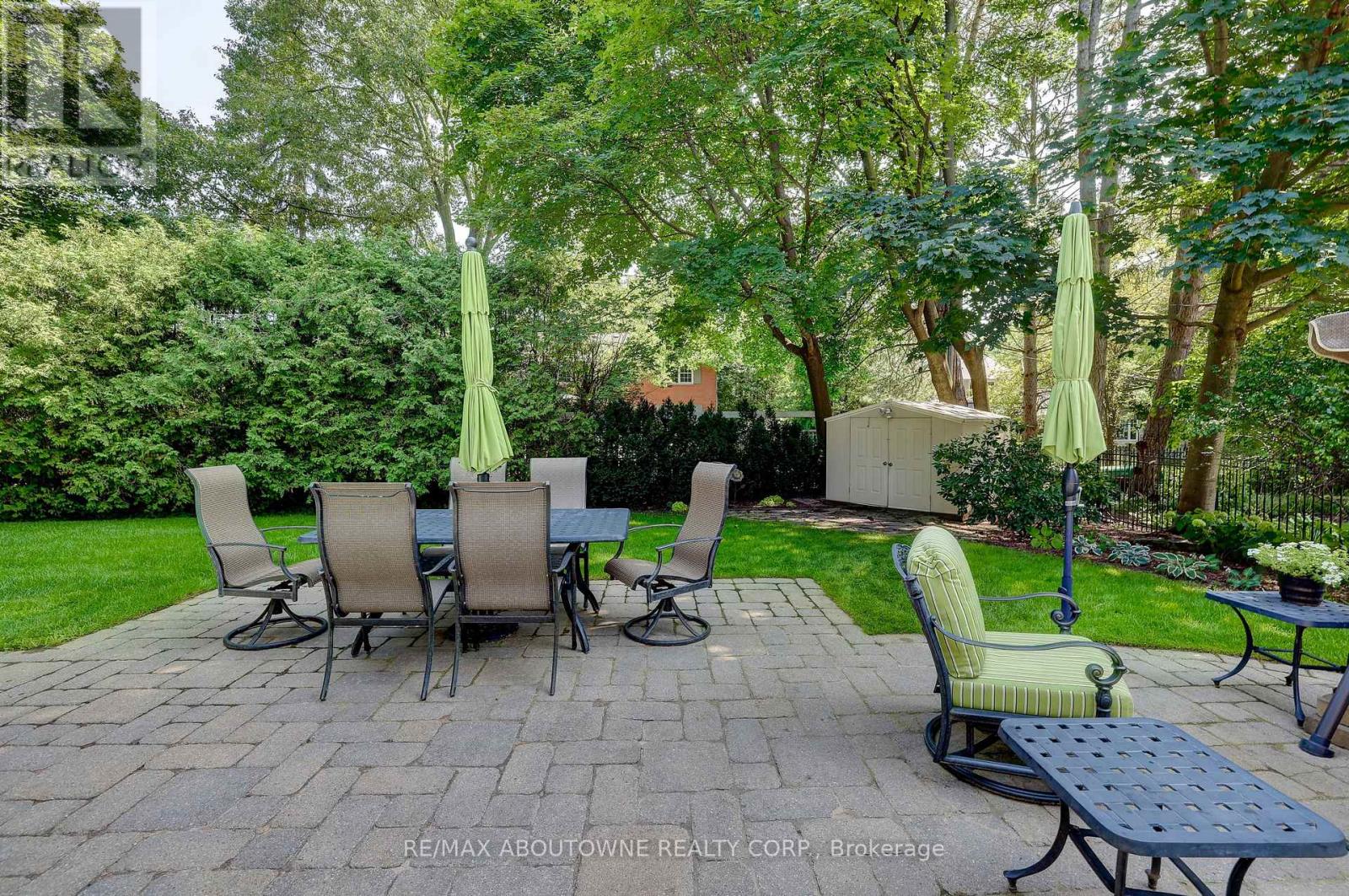 1284 Cleaver Drive, Oakville, Ontario  L6J 1W3 - Photo 35 - W12405292