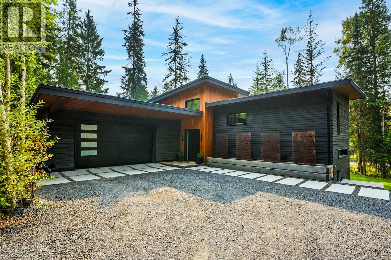 3701 MCLARTY CRESCENT, Prince George, British Columbia
