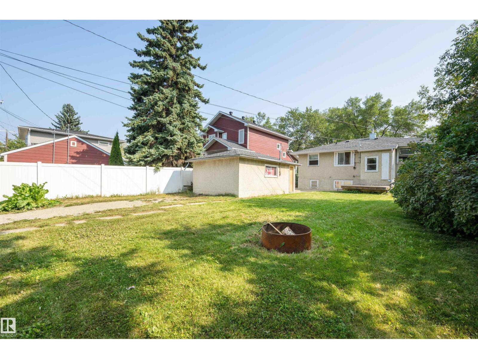 8830 89 St Nw, Edmonton, Alberta  T6C 3L4 - Photo 31 - E4457399