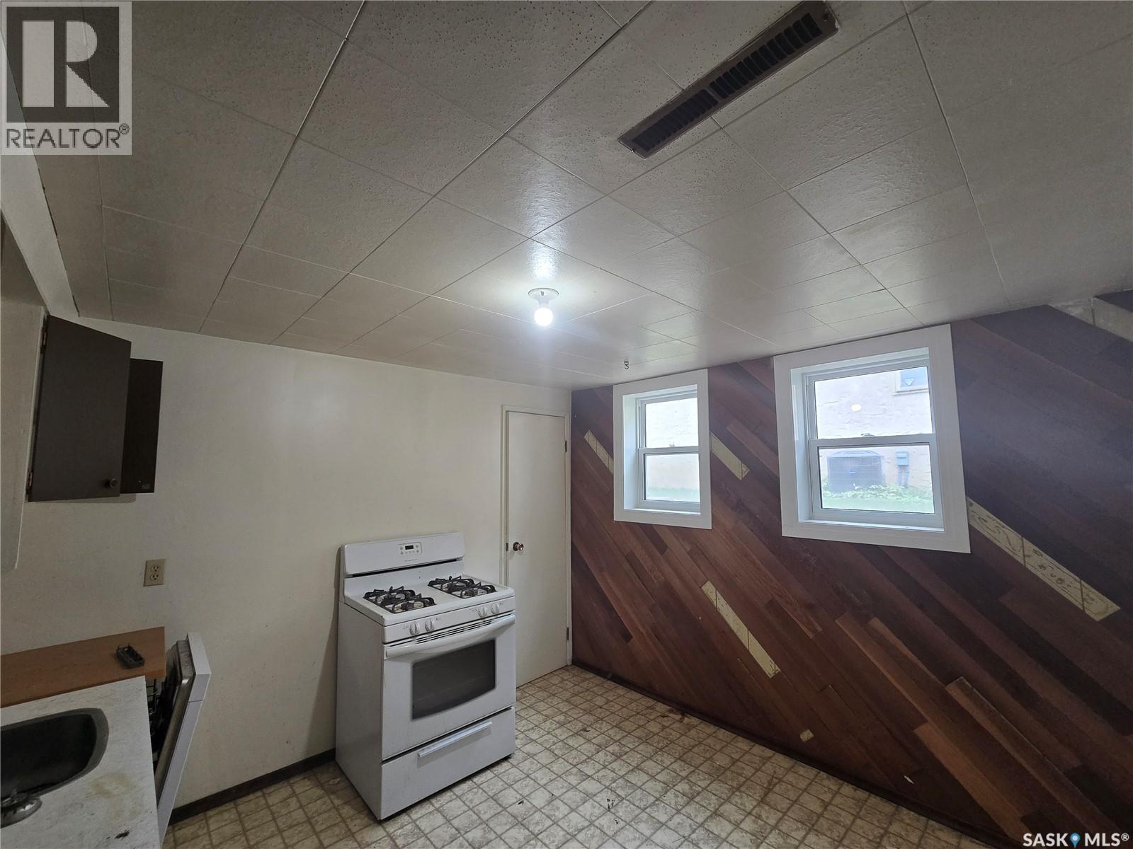 412 V Avenue S, Saskatoon, Saskatchewan  S7M 3E7 - Photo 14 - SK018787