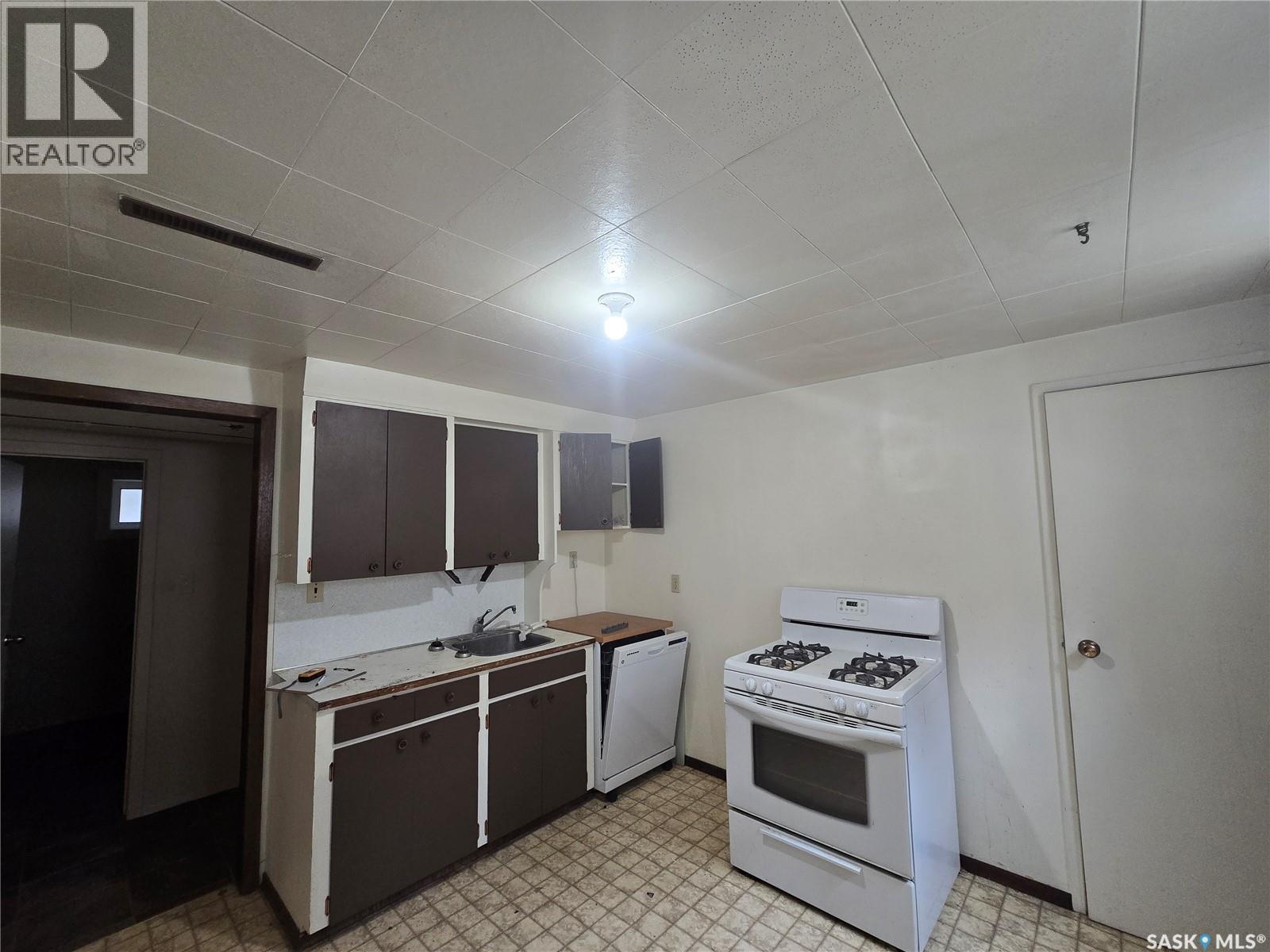 412 V Avenue S, Saskatoon, Saskatchewan  S7M 3E7 - Photo 15 - SK018787