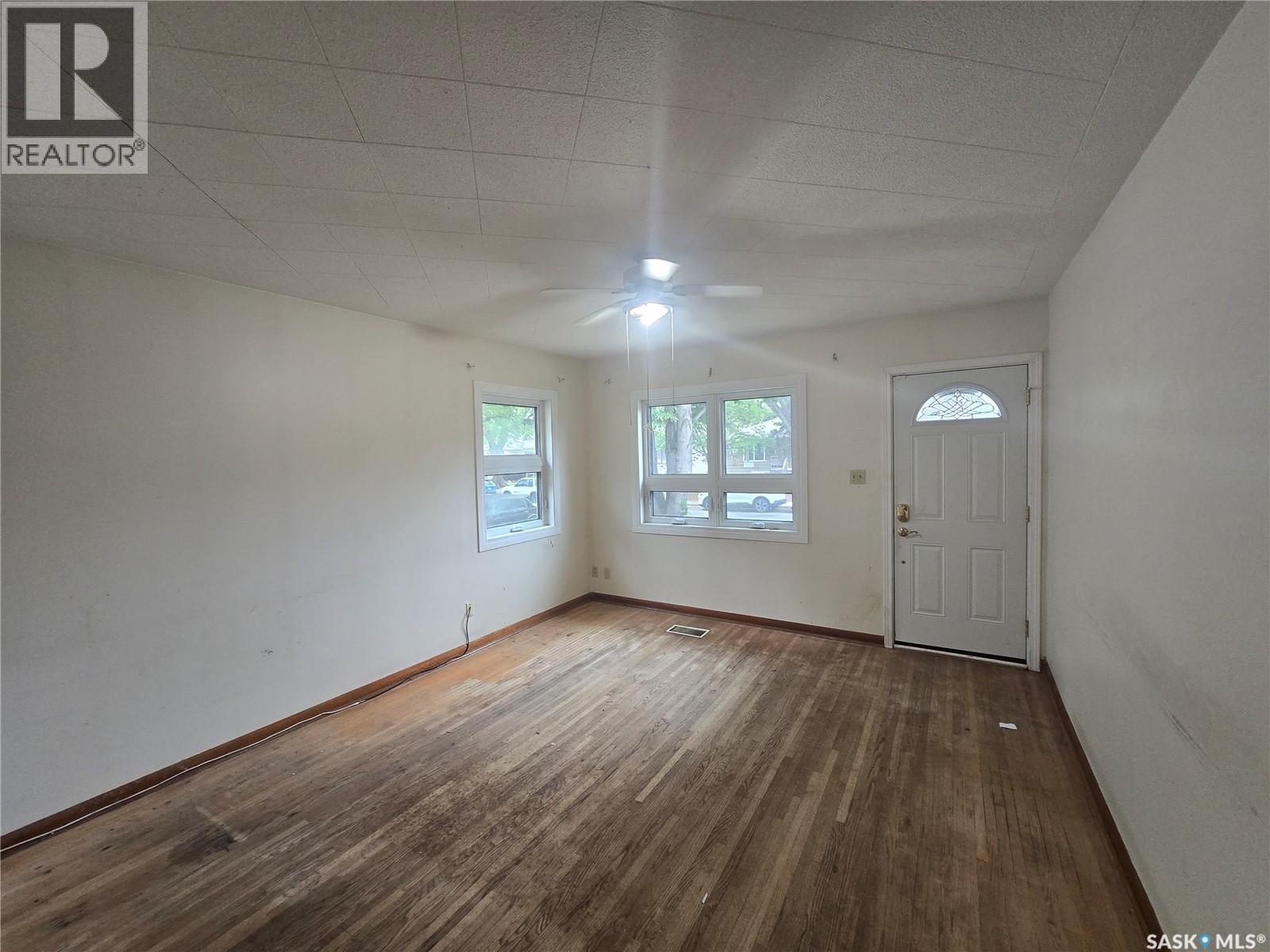 412 V Avenue S, Saskatoon, Saskatchewan  S7M 3E7 - Photo 3 - SK018787