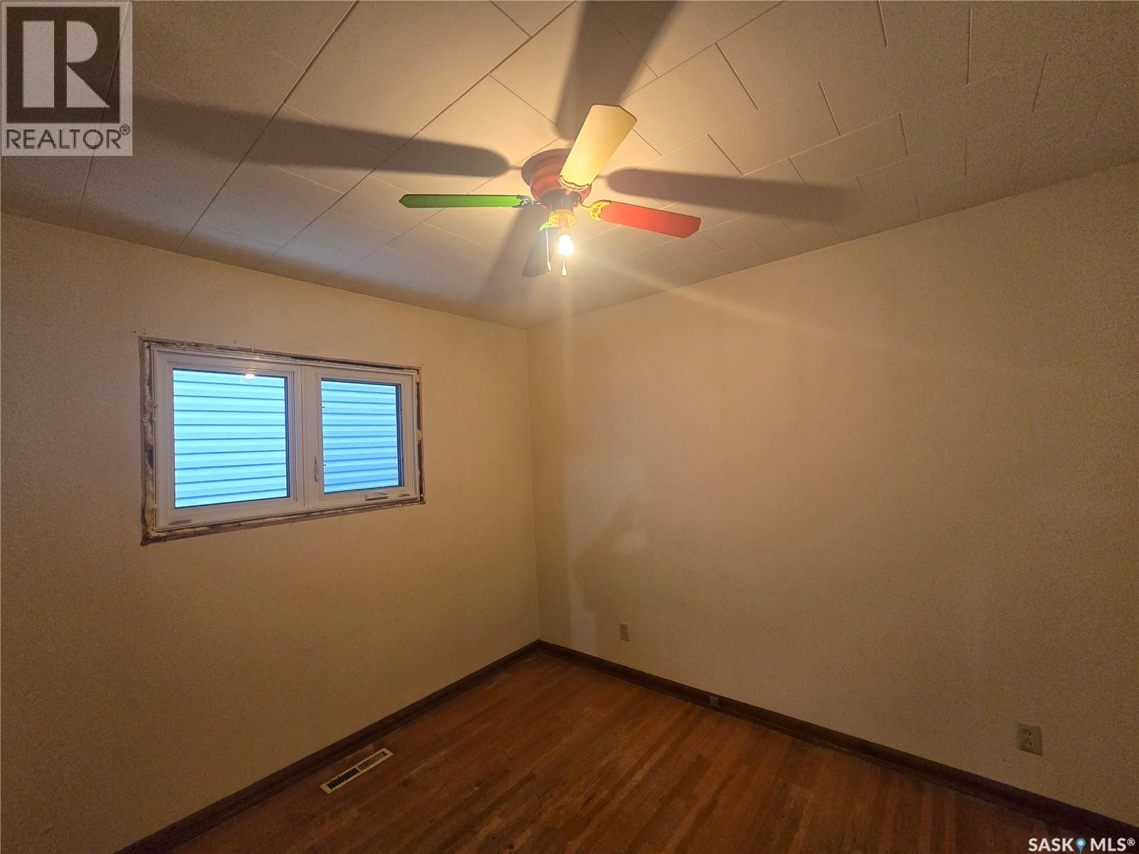412 V Avenue S, Saskatoon, Saskatchewan  S7M 3E7 - Photo 7 - SK018787