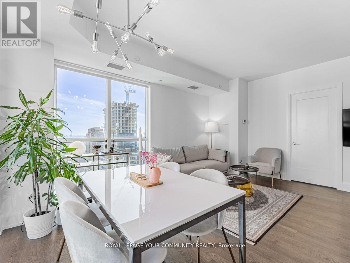 1402 - 101 Erskine Avenue, Toronto (Mount Pleasant West), Ontario  M4P 1Y5 - Photo 10 - C12413226