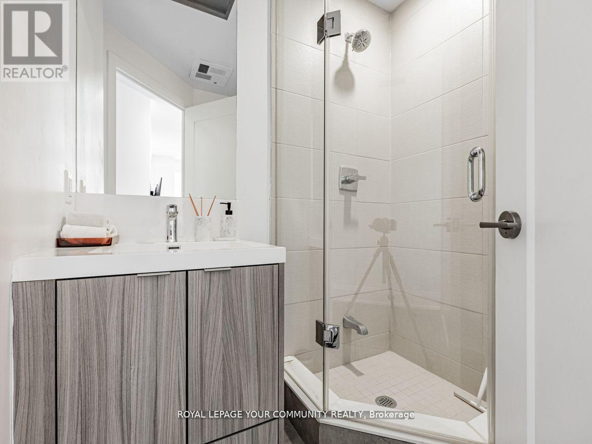 1402 - 101 Erskine Avenue, Toronto (Mount Pleasant West), Ontario  M4P 1Y5 - Photo 17 - C12413226