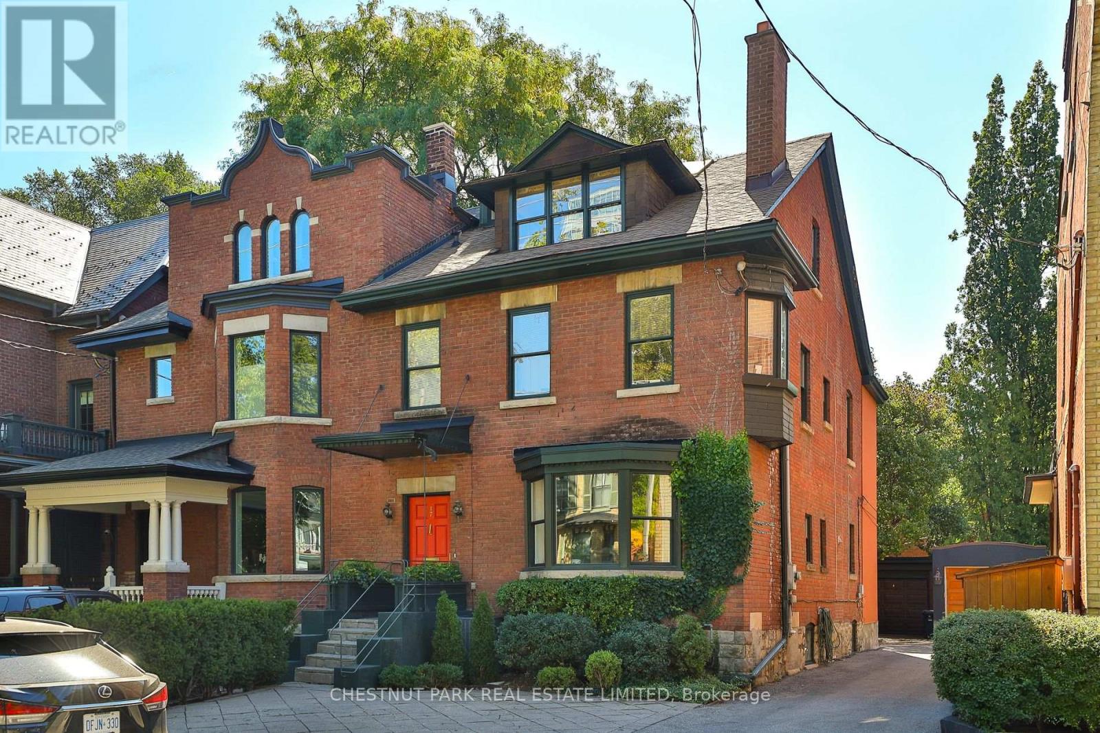 Property at 17 BERNARD AVENUE image 1
