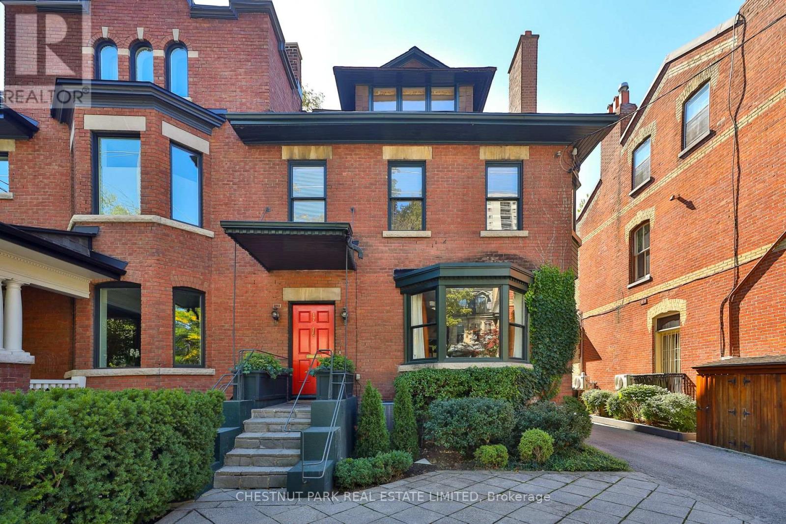 Property at 17 BERNARD AVENUE image 2
