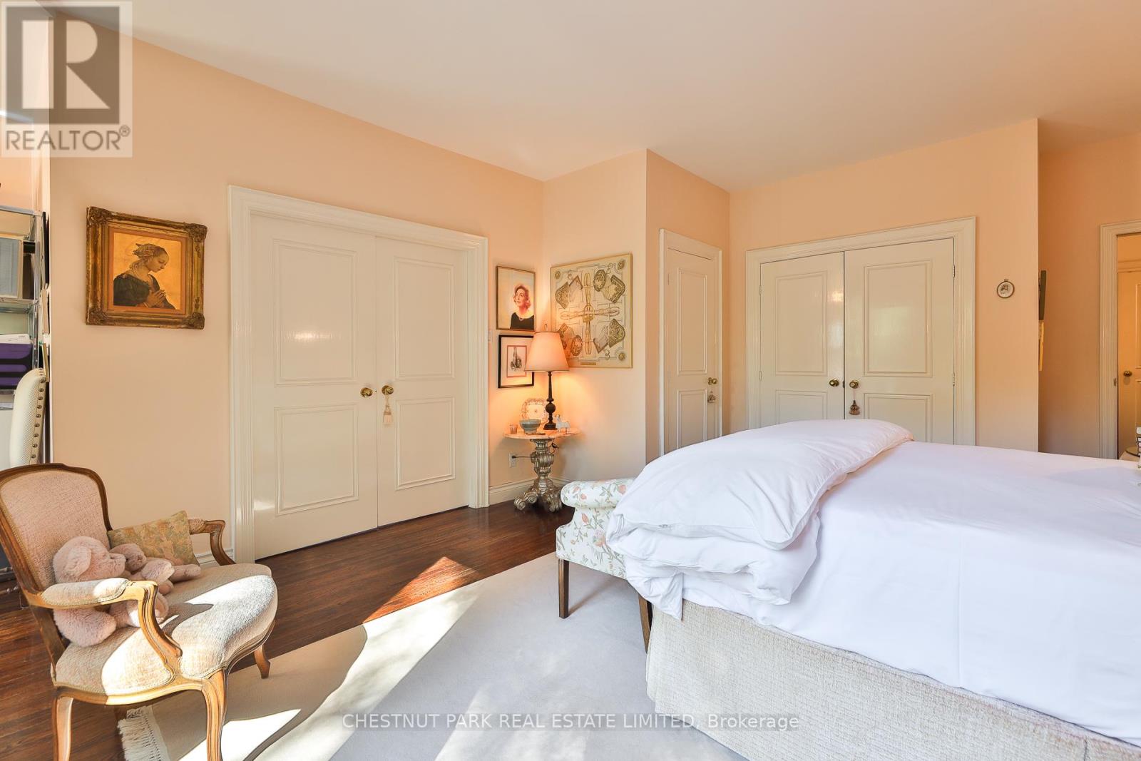17 Bernard Avenue, Toronto, Ontario  M5R 1R3 - Photo 24 - C12413341