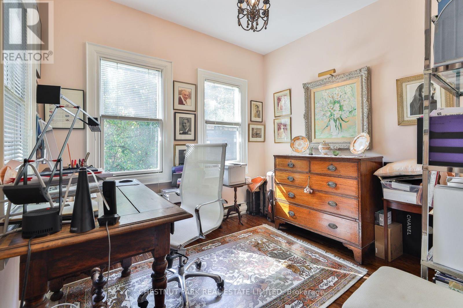 17 Bernard Avenue, Toronto, Ontario  M5R 1R3 - Photo 25 - C12413341