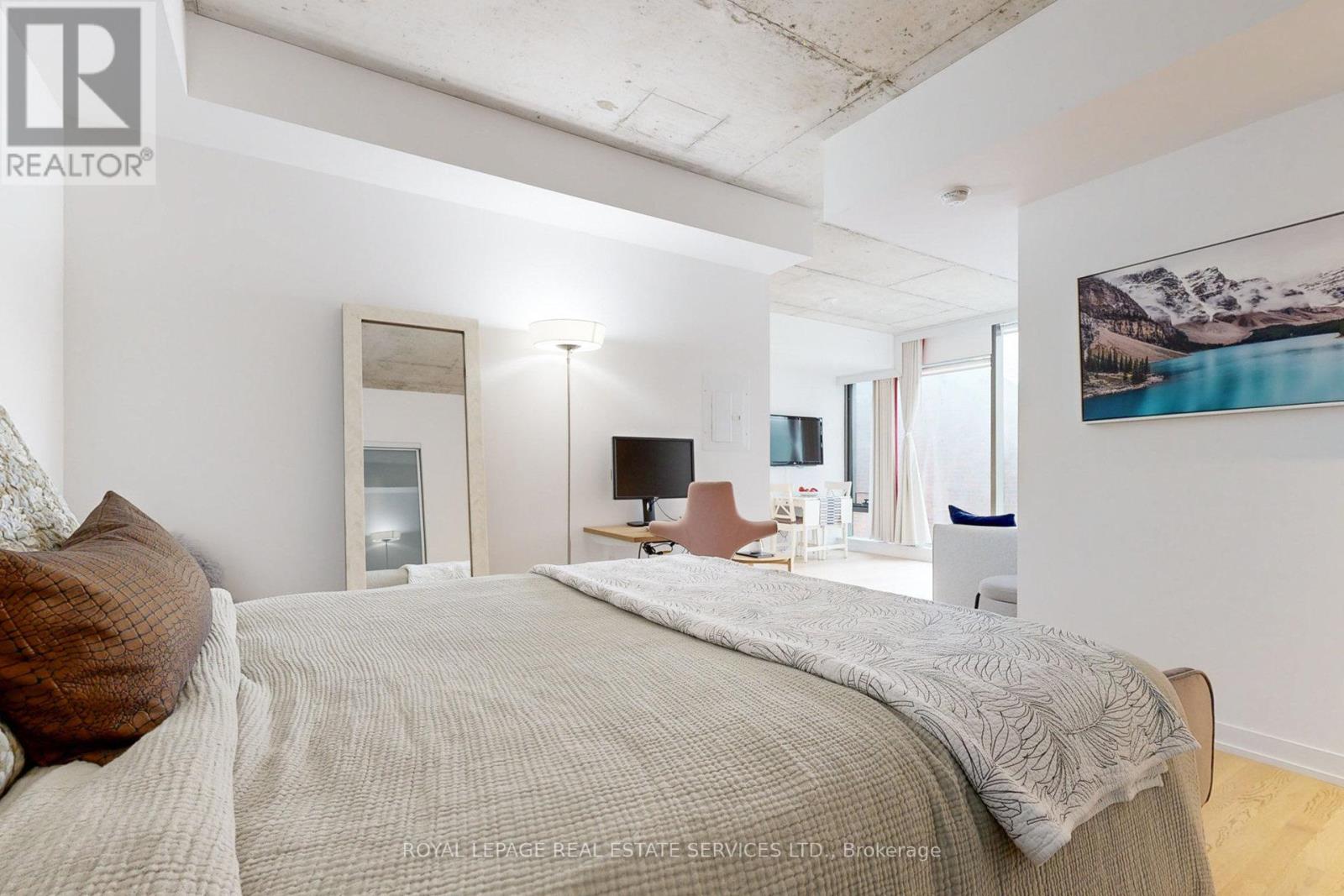 417 - 560 King Street W, Toronto, Ontario  M5V 1M3 - Photo 10 - C12413348