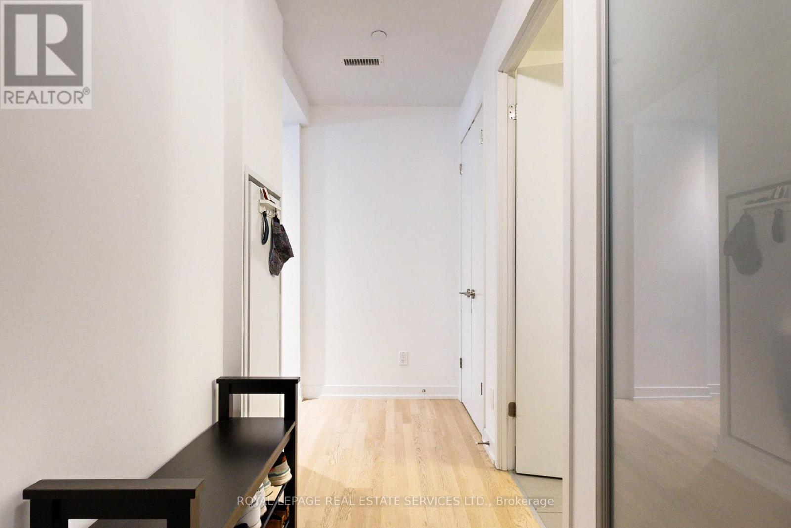 417 - 560 King Street W, Toronto, Ontario  M5V 1M3 - Photo 15 - C12413348