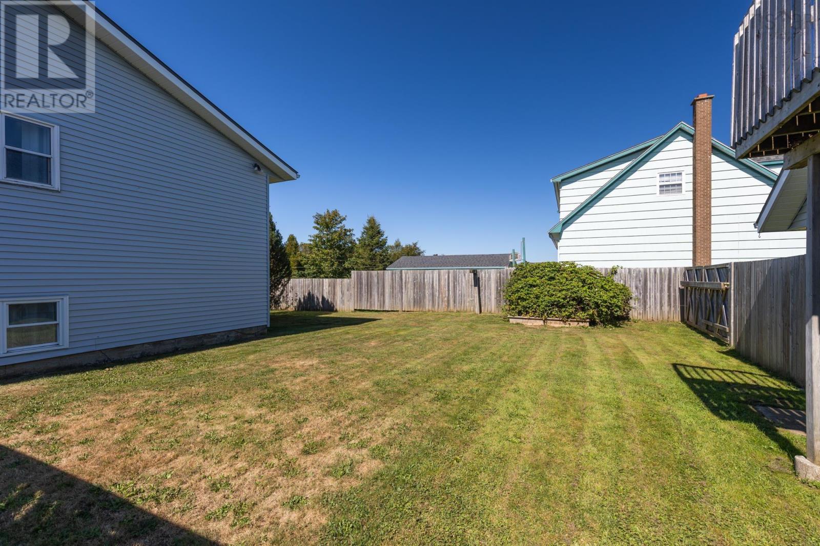 38 Beacon Street, Yarmouth, Nova Scotia  B5A 2W4 - Photo 46 - 202523727