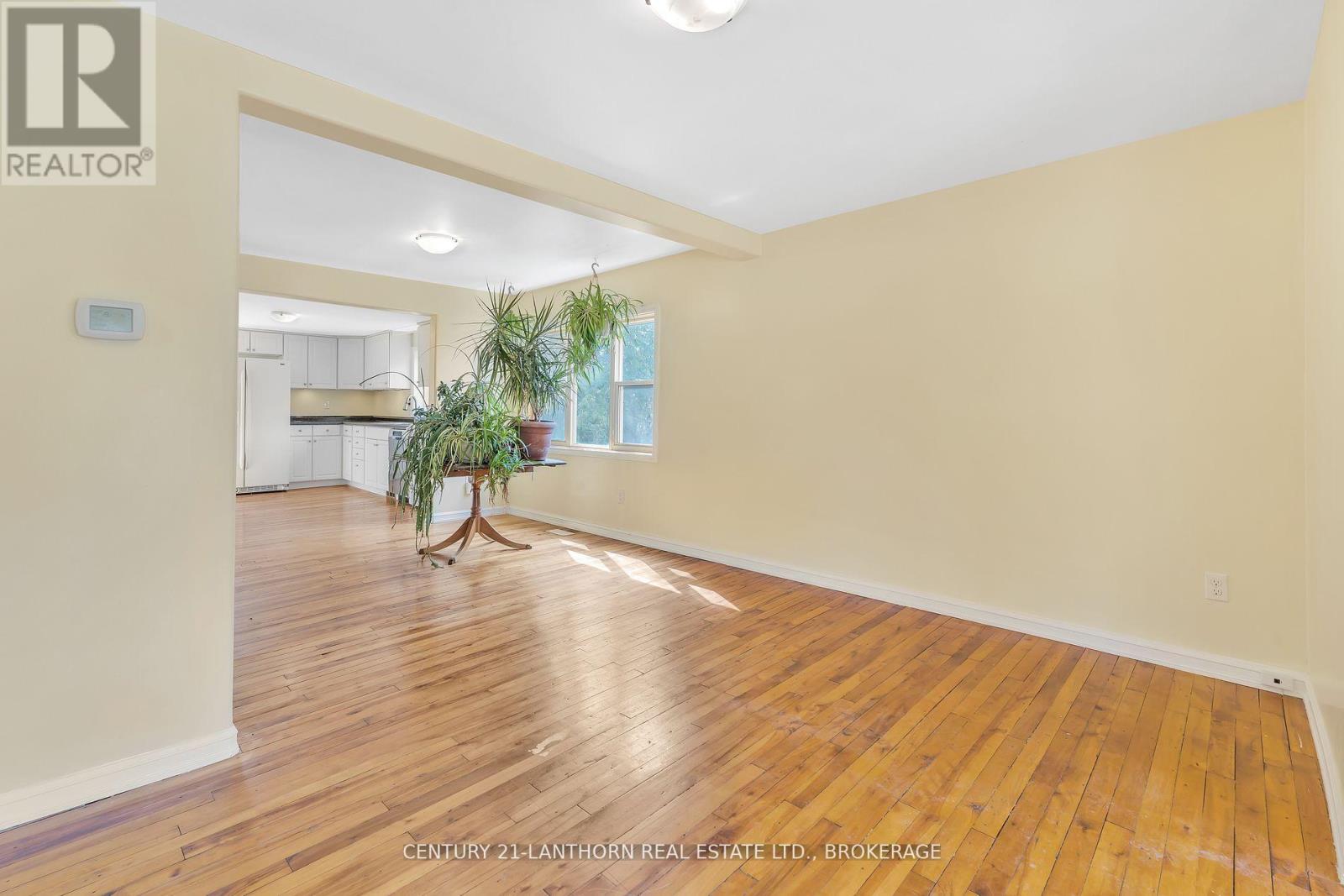 Property at 77 PORTSMOUTH AVENUE image 5